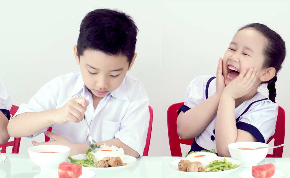 Minh bạch bữa ăn học đường